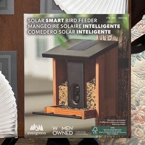 Evergreen Solar Smart Bird Feeder